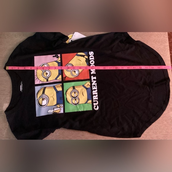 Minions Current Moods T Shirt Size Medium NWT - Picture 6 of 6